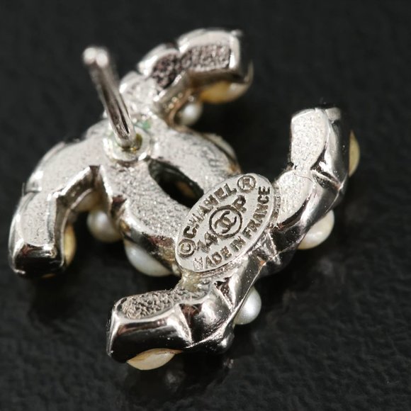 Chanel CC Logo Faux Pearl Stud Earrings - Picture 10 of 16